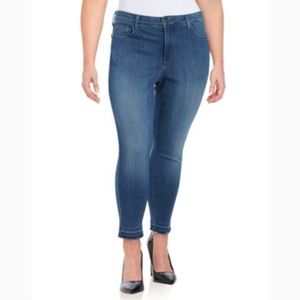 NYDJ LA Jean size 12 Skinny stretch Ankle